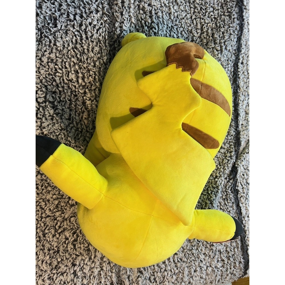 Squishmallows Pokemon Pikachu 18 in Plush  (SQPK00008) NEW With Tags Kellytoy